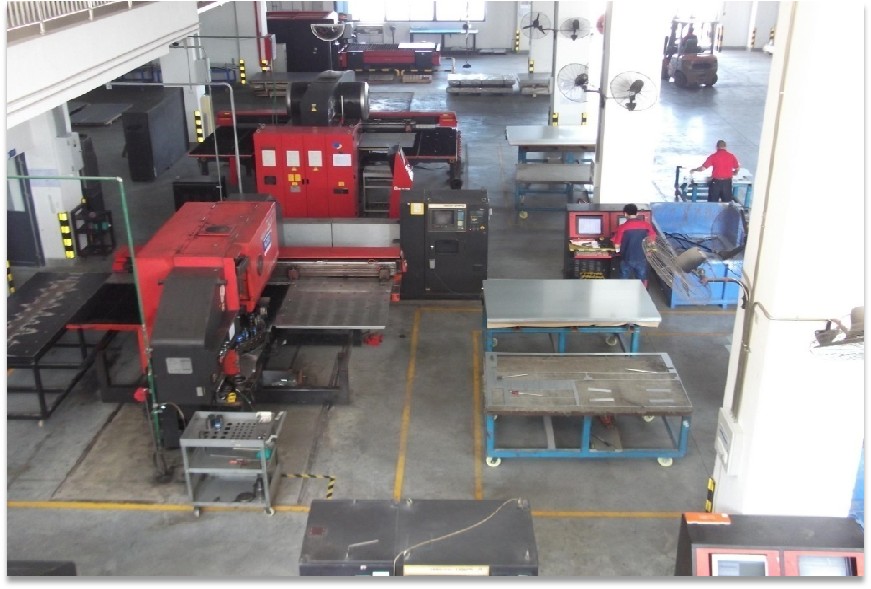 Powder-coated bridgehead housing CNC fabrication